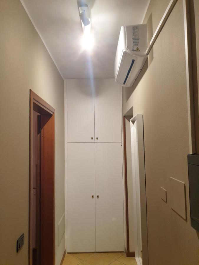 カステネードロCasa Di Mirco - Ampio E Moderno Bilocaleアパートメント エクステリア 写真